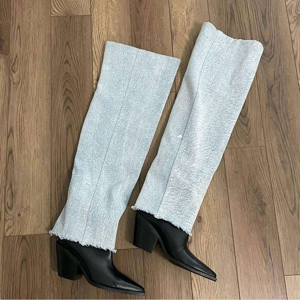 Azalea Wang Brynlee Denim‎ Western Boot NEW
